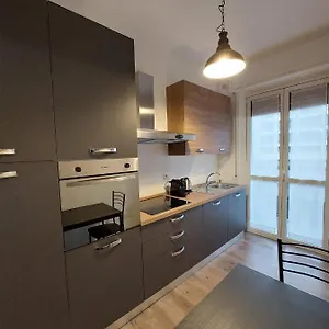 M.aurelio , Milan Italie