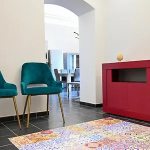 https://gikla-maison.catania-hotels.net