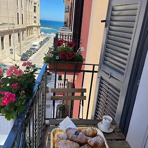 https://mariamora-apartment.barihotels.org